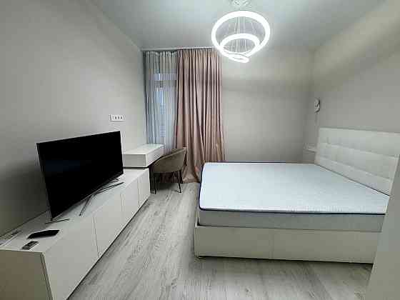 Продаж Квартира 2-кімнатна, 22/25 поверх на Василя Липківського (раніше Урицького) вул., д. 37-Г Киев