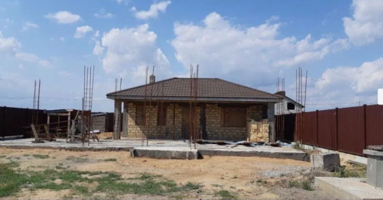 Продам будинок в с.Фонтанка, 10 соток землі з усіма комунікаціями Fontanka