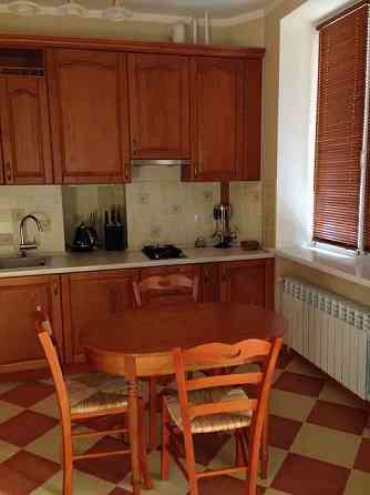 Оренда Квартира 1-кімнатна, 3/5 поверх на ул. Рейтарская Київ