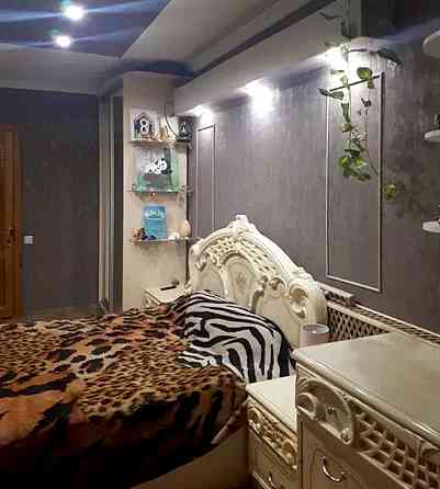 Продаж Квартира 3-кімнатна, 2/9 поверх на Крушельницкой, 6 Дніпро