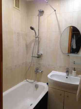 Оренда Квартира 3-кімнатна, 2/9 поверх на ул. Андрея Малышко Киев