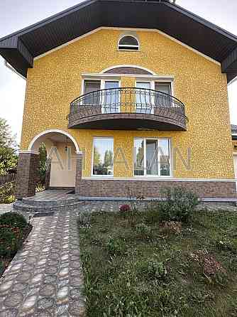 Продаж Будинок 6-кімнатний на вул. Прорізна 