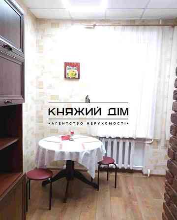 Оренда 3-кімнатної квартири, метро Політехнічний інститут/Лук'янівська. № 11195229 Kiev