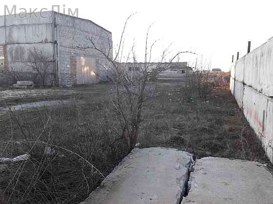 Продаж складське приміщення на вул. Володимира Великого Борщів