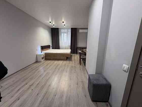 Оренда Квартира 1-кімнатна, 7/21 поверх на Балтійська, 3а Київ