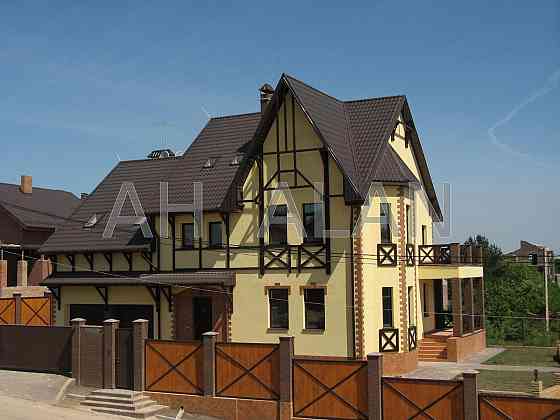 Продаж Будинок 9-кімнатний на Ватутіна вул., 1 Лісники