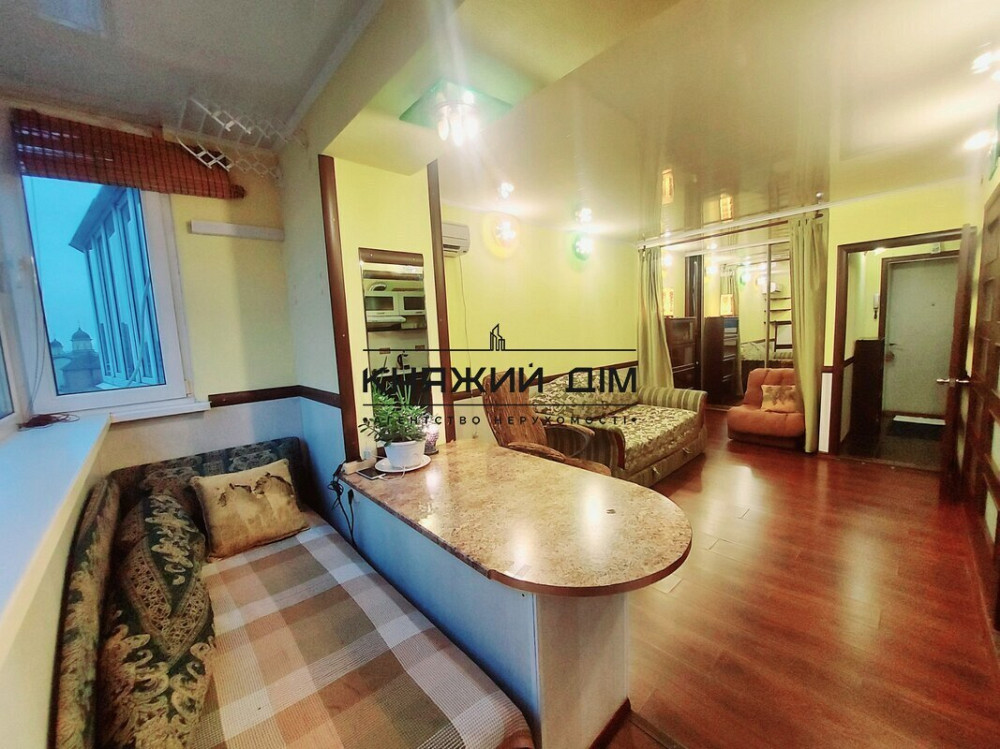 Продажа 1 ком. квартиры м. Дружбы Народов Код Объекта № 21134758 Київ - фото 1