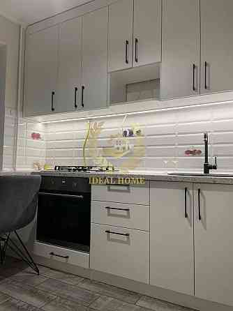 Продаж Квартира 1-кімнатна на Метростроевская ул., 5 Киев