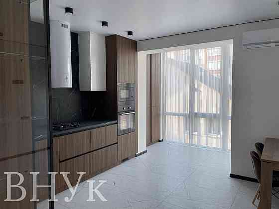 Продаж Квартира 2-кімнатна, 2/4 поверх на Квітки Цісик Тернопіль