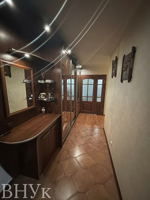Продаж Квартира 3-кімнатна, 5/6 поверх на Новочерчицька Луцк - изображение 8