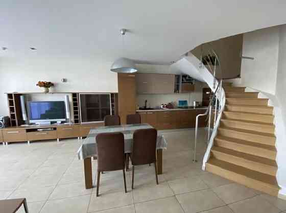 Оренда Будинок на Пляжна вул. (Таласа) Odessa