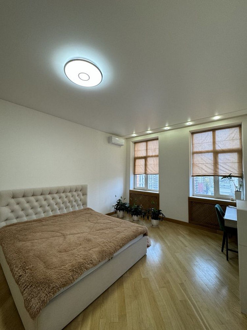 Продаж Квартира 4-кімнатна, 10/14 поверх на Дмитрівська вул., д. 66а Kiev - photo 2