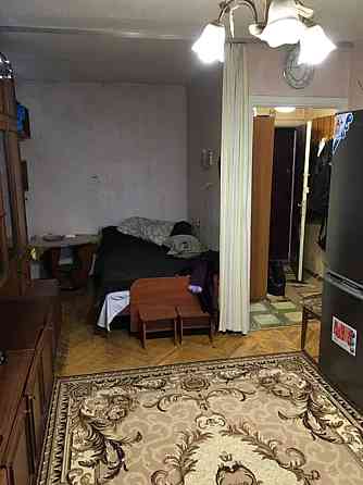 Продаж Квартира 1-кімнатна, 6/9 поверх на Празька, 17 Киев