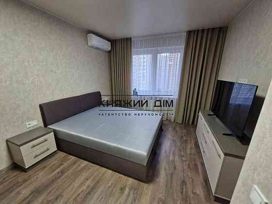 Оренда Квартира 1-кімнатна, 13/25 поверх на Гмыри Бориса ул. Kiev