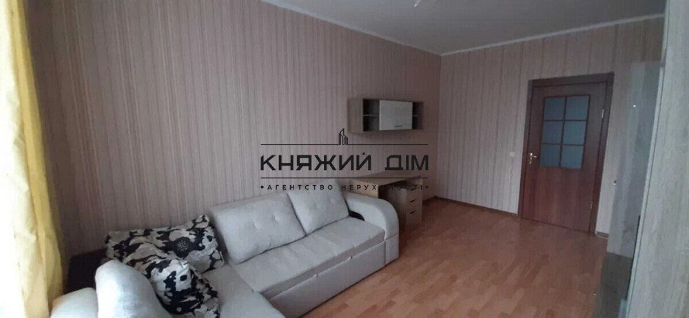 Оренда Квартира 2-кімнатна, 17/25 поверх на Урловская ул. Kiev - photo 1