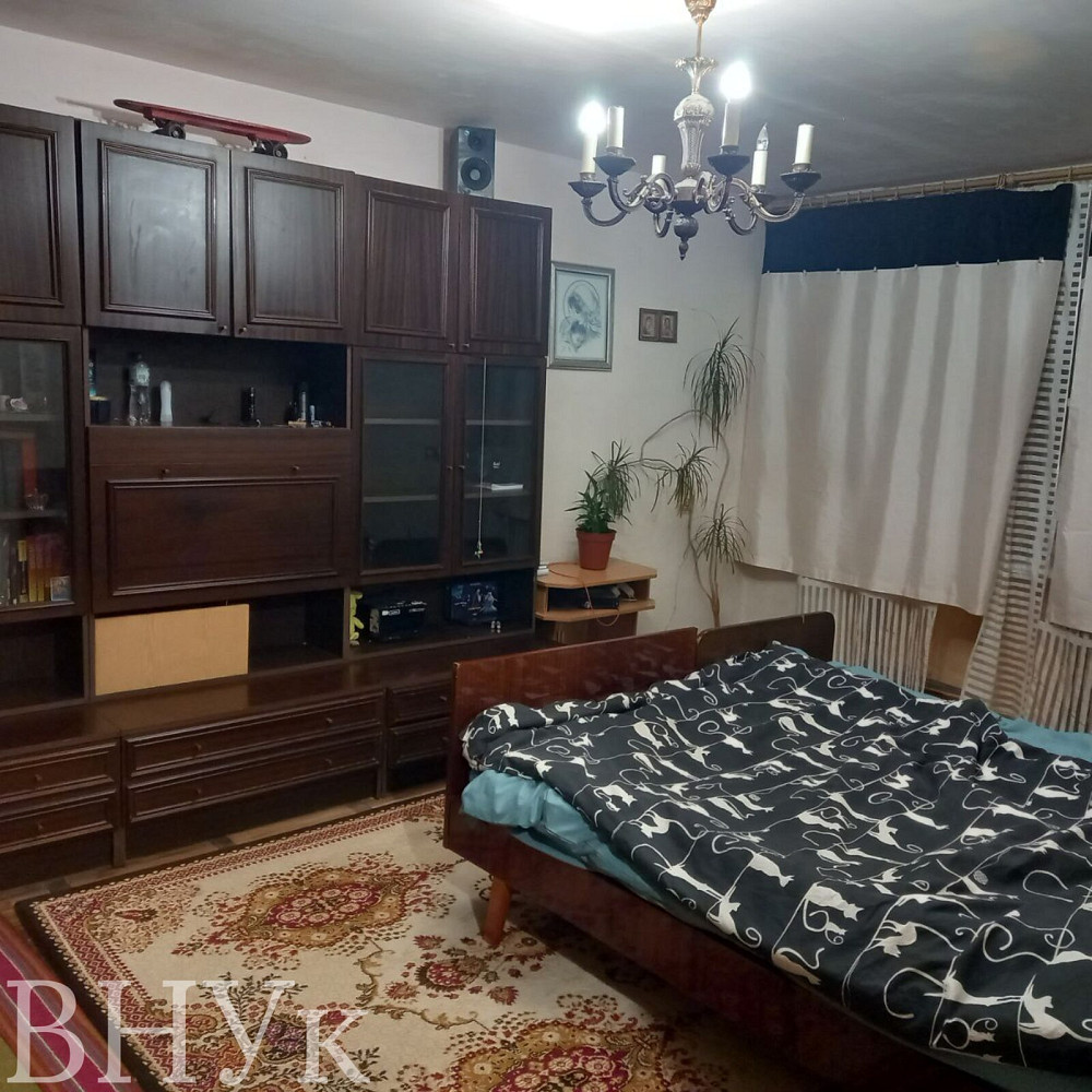 Продаж Квартира 3-кімнатна, 2/5 поверх на Соборності Луцк - изображение 1