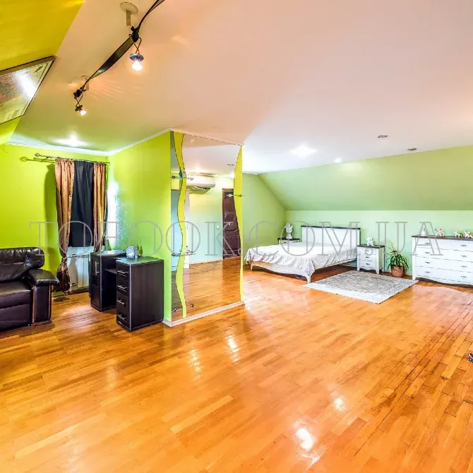 484-1 Three-story house for rent Kiev - photo 6