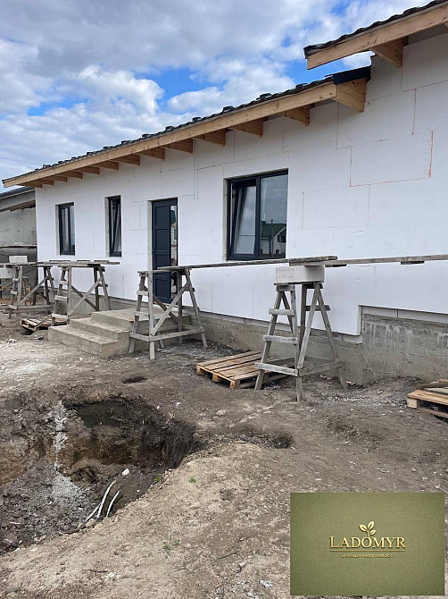 Продаж Будинок 3-кімнатний на вул. Івана Франка Біла Криниця - фото 1