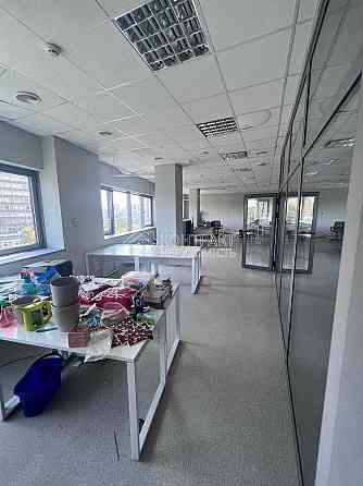 Оренда офісне приміщення на вул. Науки поверх - 4/13 Харків