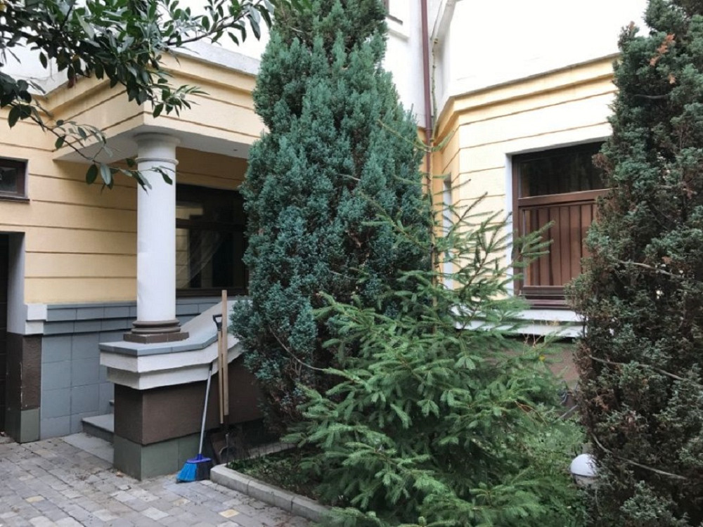 Продам частный дом в самом центре города! Одеса - фото 2