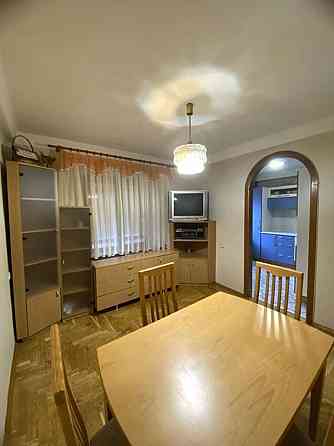 Оренда Квартира 2-кімнатна, 4/9 поверх на Коновальця, 35 Київ