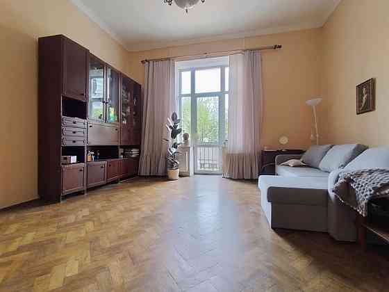 Продаж 3к Квартира 92 кв.м Митрополита Андрея, 14 Львів