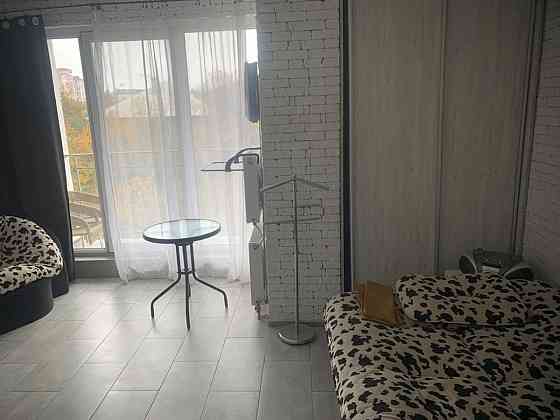 Оренда Квартира 1-кімнатна, 10/27 поверх на Кировоградская ул., 70 Kiev