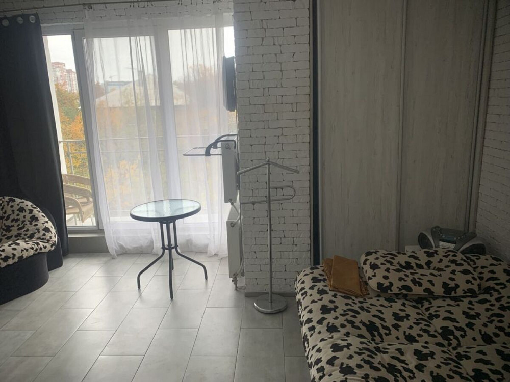 Оренда Квартира 1-кімнатна, 10/27 поверх на Кировоградская ул., 70 Київ - фото 2