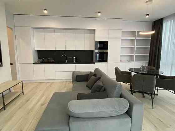 Продаж Квартира 2-кімнатна, 24/25 поверх на Оболонський просп., 19 Київ