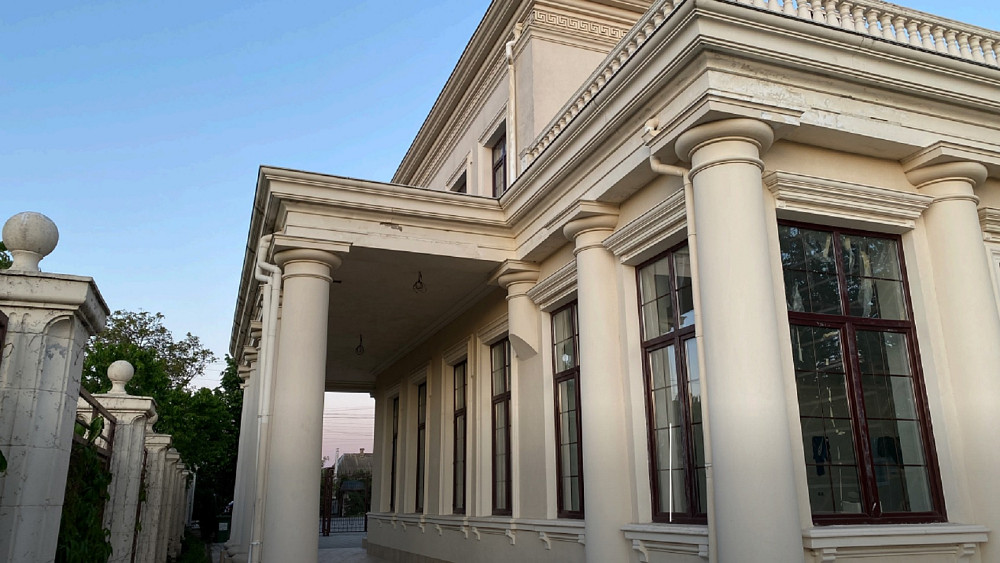 новый дом 250 м2 + гостевой дом 80 м2 Чорноморськ - фото 1