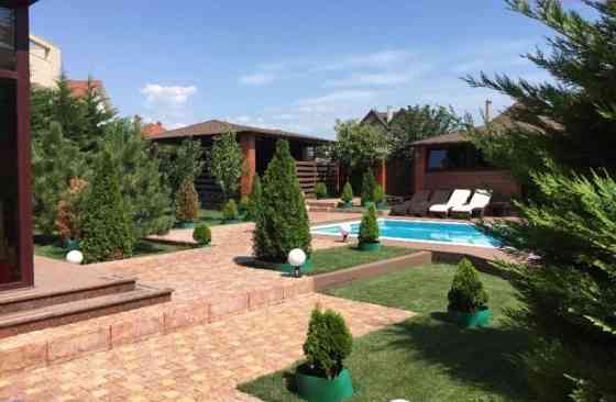 Продам красивый дом в Совиньоне Лиманка