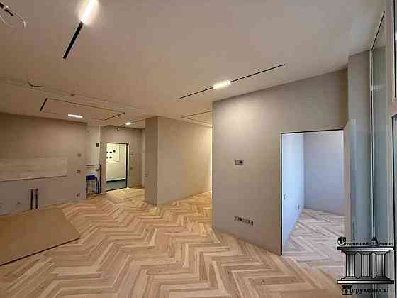 Продаж Квартира 1-кімнатна, 32/36 поверх на Берестейський вул., д. 11 Kiev