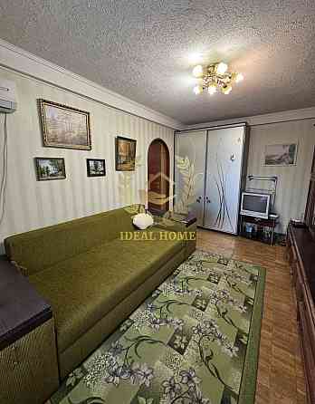 Продаж Квартира 1-кімнатна, 8/9 поверх на Жуля Верна бул., 6/10 Kiev