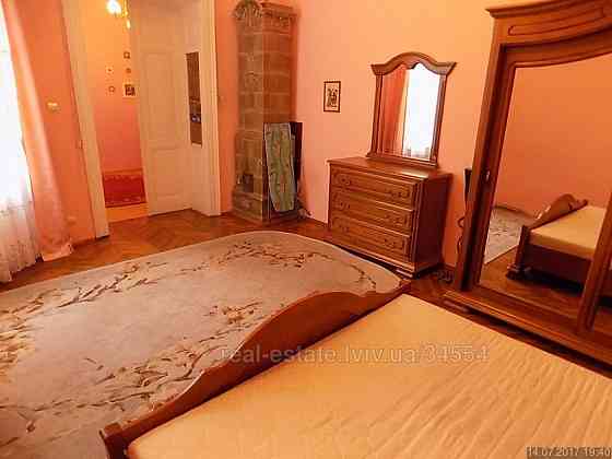 Продаж Квартира 3-кімнатна, 3/4 поверх на вул. Бандери Степана L'viv