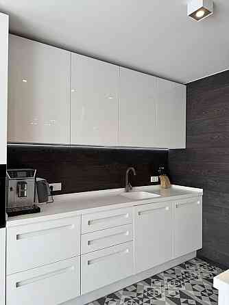 Продаж Квартира 3-кімнатна, 19/23 поверх на Дніпровська наб. вул., д. 19 Київ