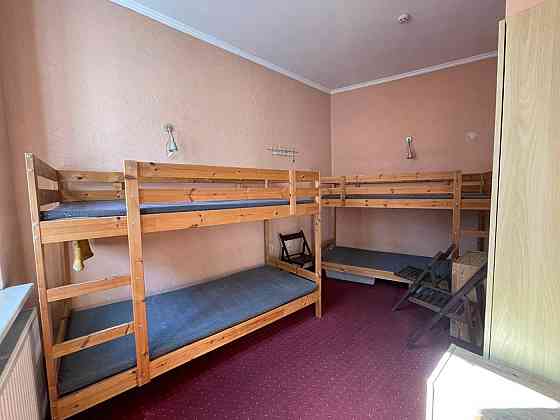 Оренда Квартира 3-кімнатна, 2/3 поверх на вул. Зелена Львов