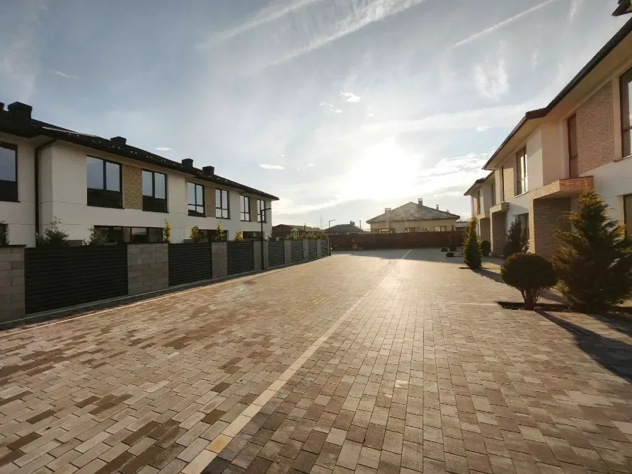 Продаж 2-поверховий Будинок з ділянкою 1.5 сот 135 кв.м 4 кімн. на Дулова Минай - фото 1