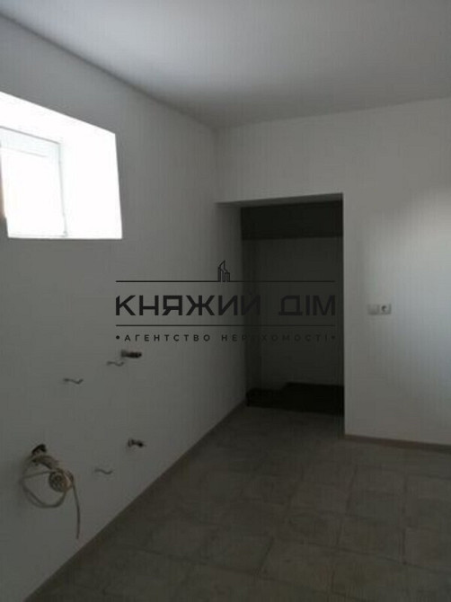 Продажа дома в пгт. Гатное 1 км от Киева. № 229959  - фото 15