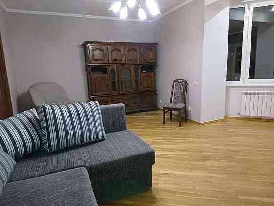 Оренда Квартира 2-кімнатна, 3/5 поверх на ул. Красноткацкая, 16-б Kiev