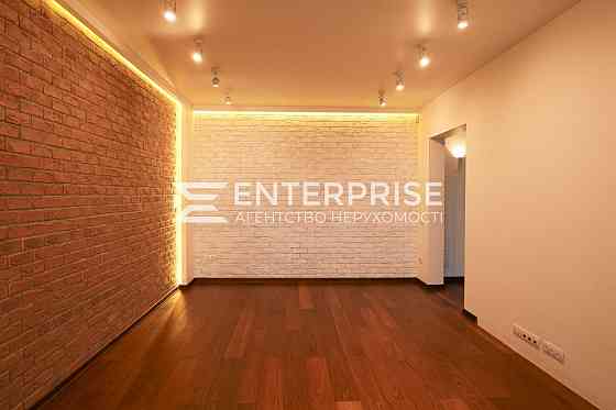 Продаж Квартира 3-кімнатна, 11/16 поверх на вул. Автозаводская Київ