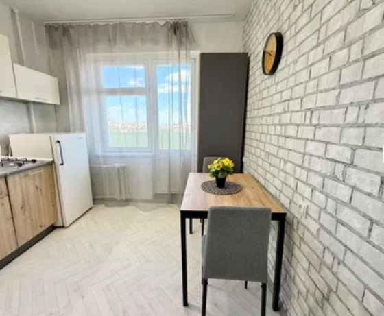 Продаж Квартира 1-кімнатна на ул. Генерала Бочарова, 36 Одесса