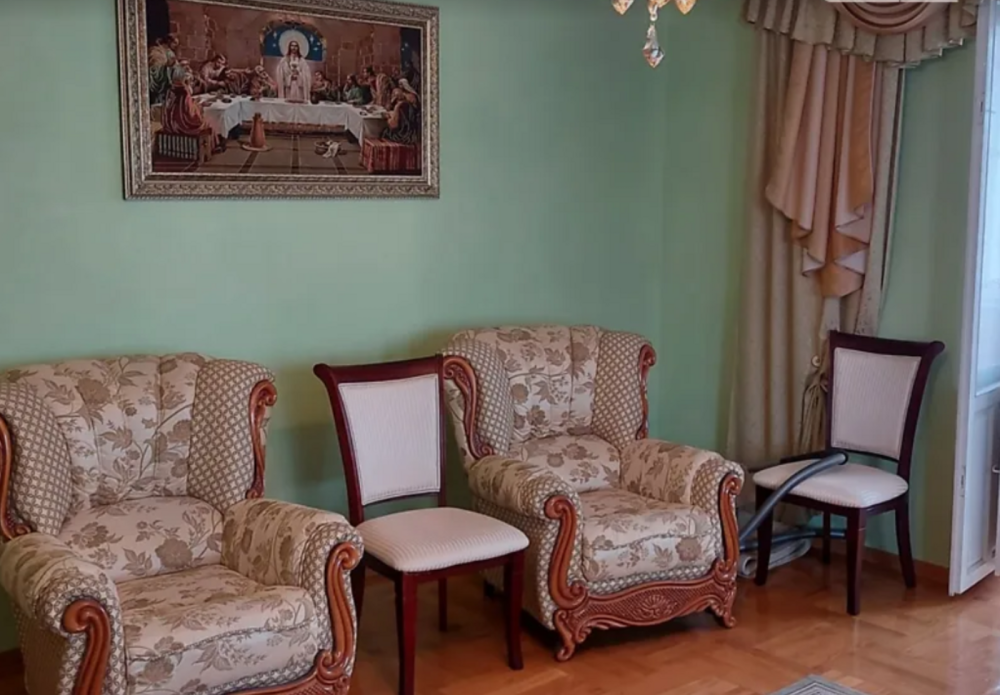 Продаж 4 кімнатної квартири 150 м.кв, вул.Карпенка Тернопіль - фото 1