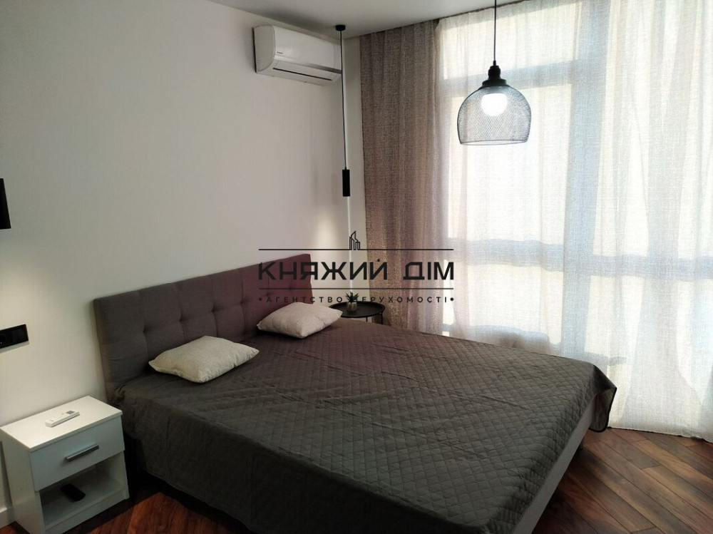 Оренда Квартира 1-кімнатна, 17/25 поверх на Предславинская ул. Kiev - photo 1