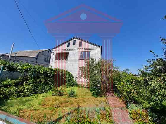 Продаж 3-поверховий Будинок з ділянкою 10 сот 265 кв.м  на Південна Бориспіль