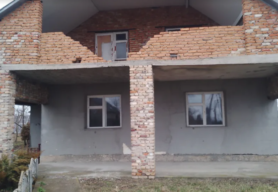 Продаж 1 поверхового будинку з мансардою і ділянкою на 24 сотки, 257 кв. м, 4 кімнати, Великі Гаї 