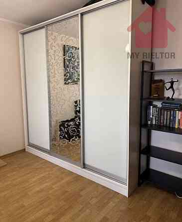 Продаж Квартира 2-кімнатна, 5/9 поверх на Нахімова Ужгород