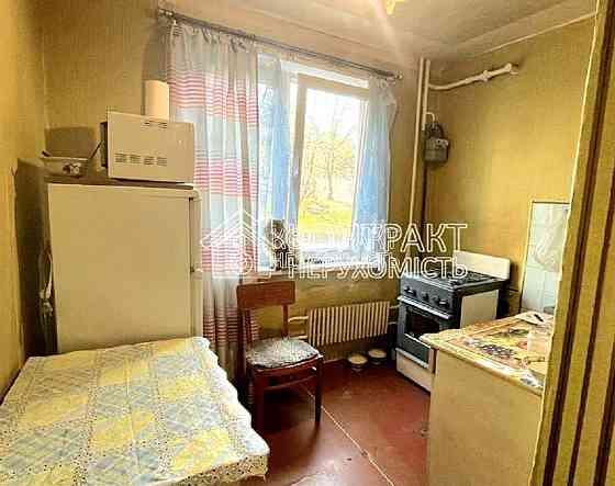 Продаж Квартира 4-кімнатна, 1/9 поверх на вул. Академіка Павлова Kharkiv