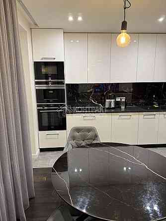 Продаж Квартира 2-кімнатна, 4/9 поверх на вул. Миру Kharkiv