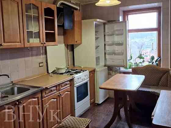 Продаж Квартира 4-кімнатна, 7/9 поверх на вул. Хмельницьке шосе Вінниця