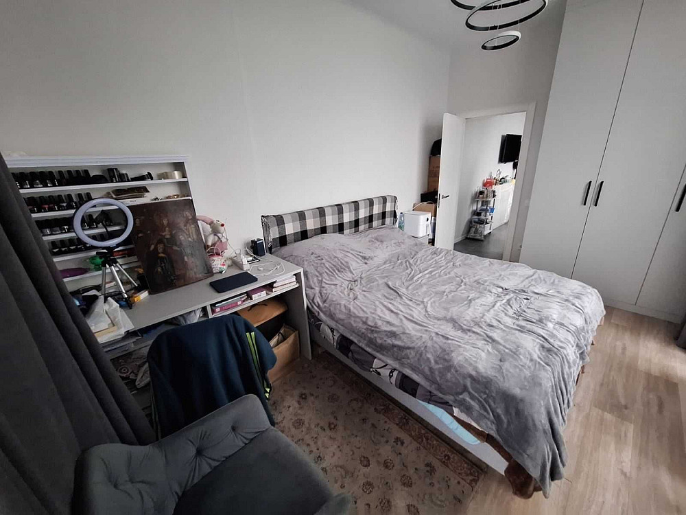 Продаж Квартира 2-кімнатна, 8/10 поверх на Центральна вул., д. 21Б Київ - фото 2